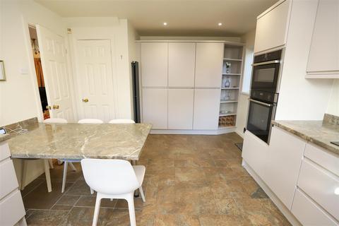 30 Heathfield, Sunderland, SR2 9EW
