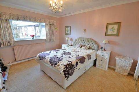 30 Browning Drive, Bicester, OX26 2XN