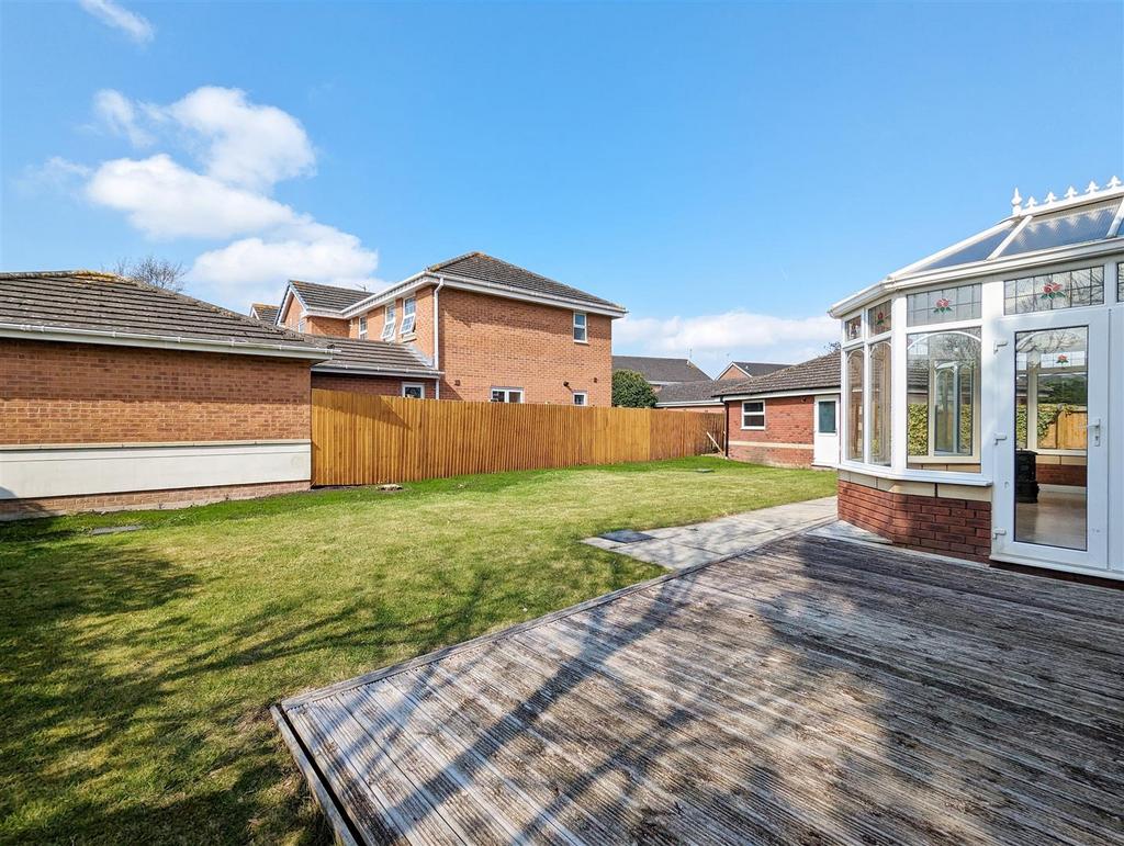 Grand Manor Drive, Lytham 5 bed detached house for sale £849,950