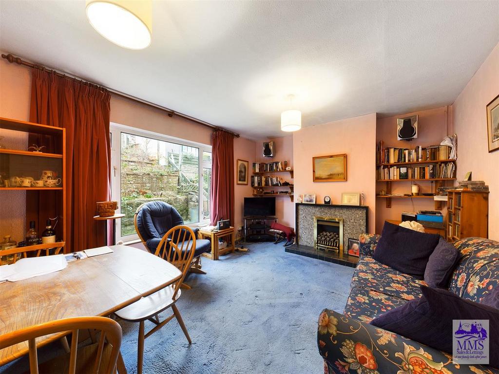 Charles Drive, Cuxton, 3 bed semidetached house for sale £300,000