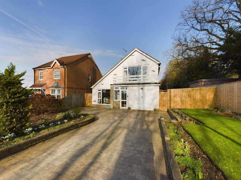 Bridlington Road, Driffield 2 bed detached house £215,000