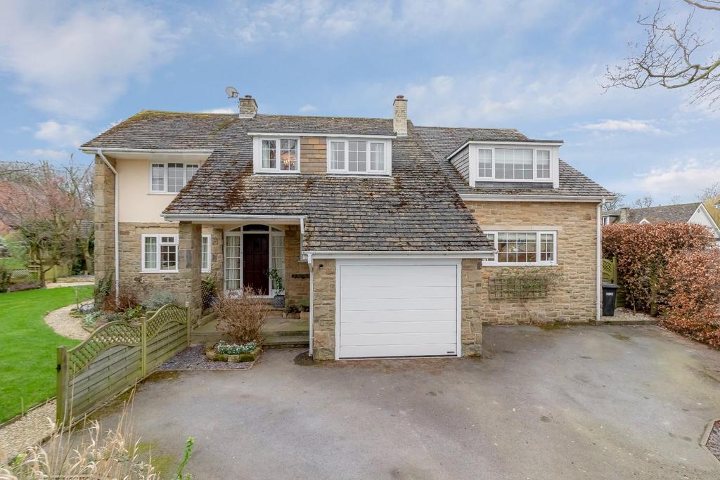 Birkhills, Burton Leonard, Harrogate 4 bed detached house for sale £