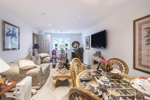 1 bedroom apartment for sale, North Court, Buckwood Road, Markyate