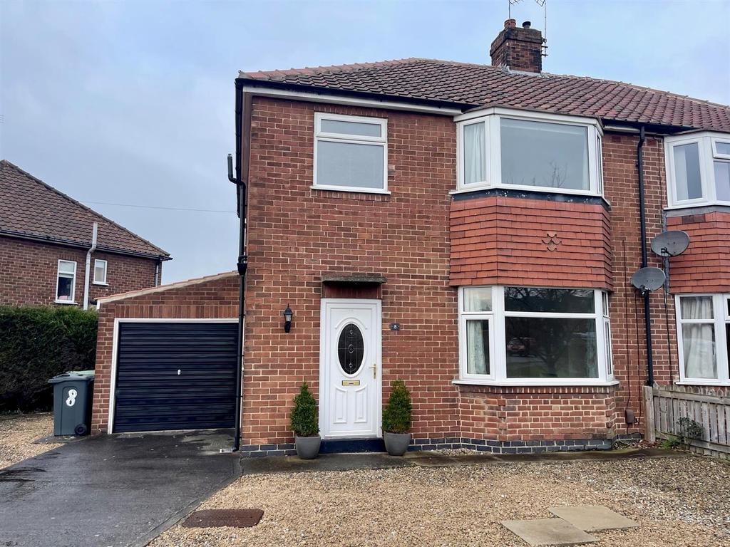Cranbrook Avenue, York 3 bed house £1,195 pcm (£276 pw)