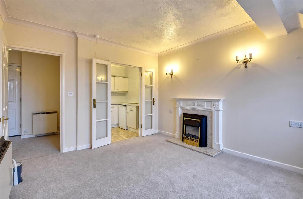 Cedar Court, Woodbury lane, Tenterden 2 bed retirement property for