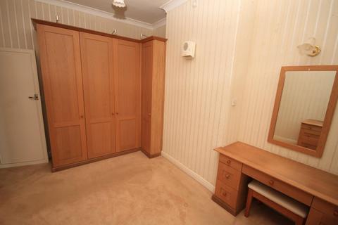 38 Mount Terrace, Bradford, BD2 2JE