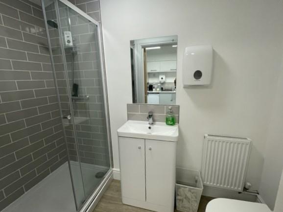 Shower Room 1.jpg