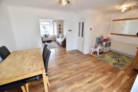 92 Glendower Avenue, Coventry, CV5 8BB