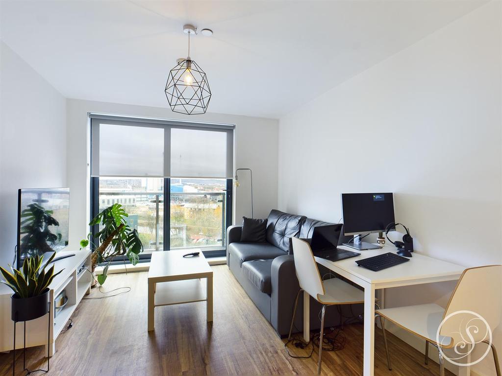 X1 Aire, Cross Green Lane, Leeds 1 bed apartment £795 pcm (£183 pw)