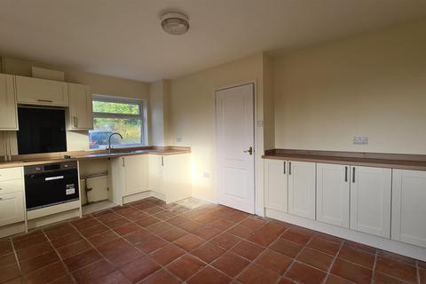 3 bedroom detached house to rent, Great Casterton Road, Ryhall, Lincolnshire