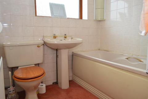 49 Albert Street, Chadderton, Oldham, OL9 7HB