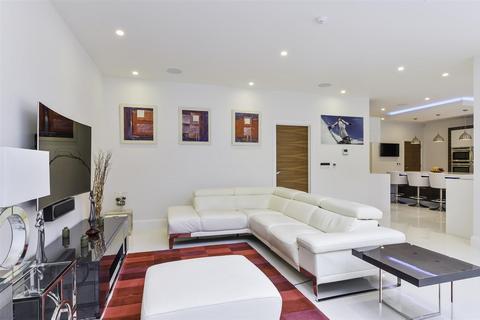 Surrey Lodge Alcocks Lane, Kingswood, Tadworth, KT20 6BA