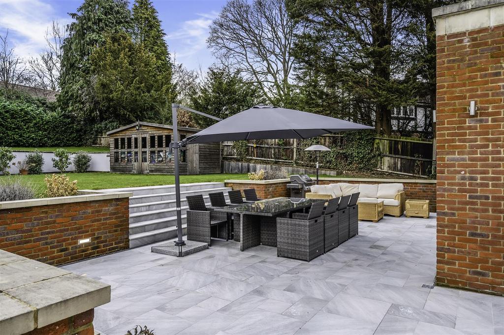 SURREY LODGE- (45).jpg