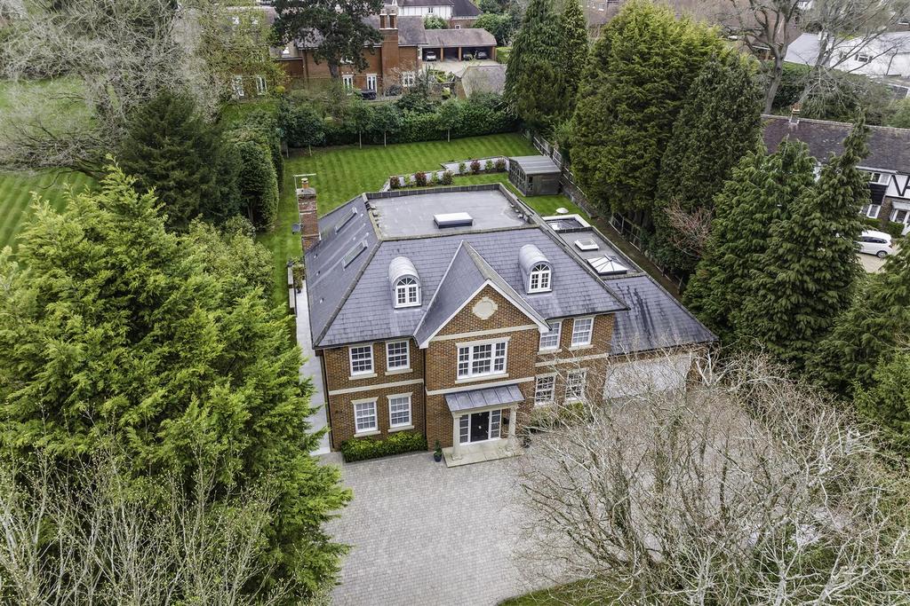SURREY LODGE- (15).jpg