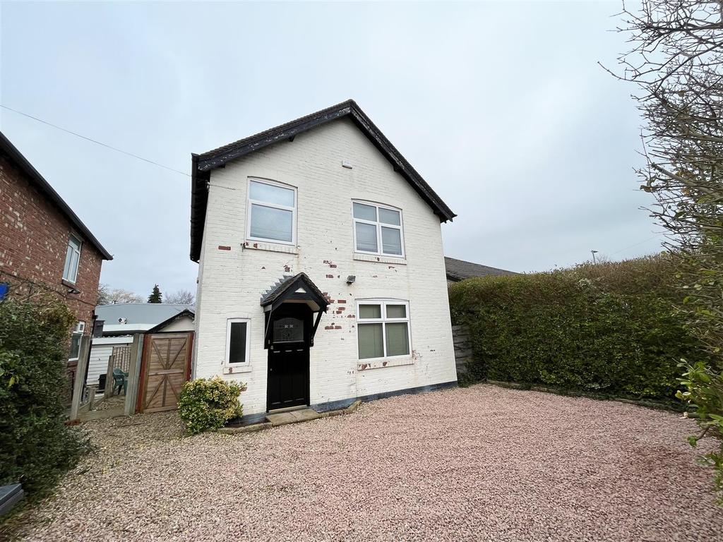Dean Row Road, Wilmslow 3 bed house £1,400 pcm (£323 pw)