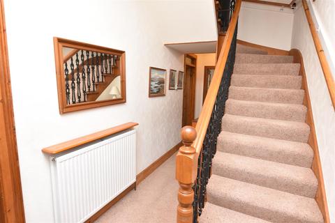 25 Bellfield Park, Inverness, IV2 4TA