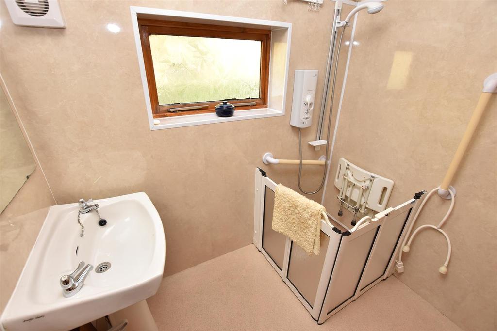 Upstairs shower room.jpg