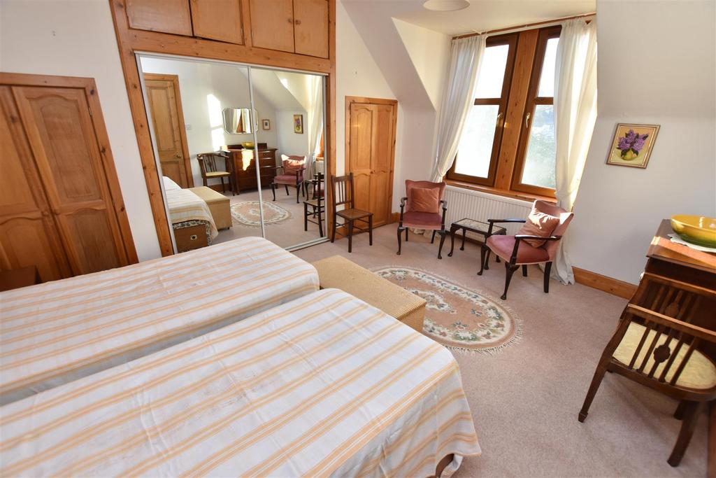 Bedroom  two.jpg
