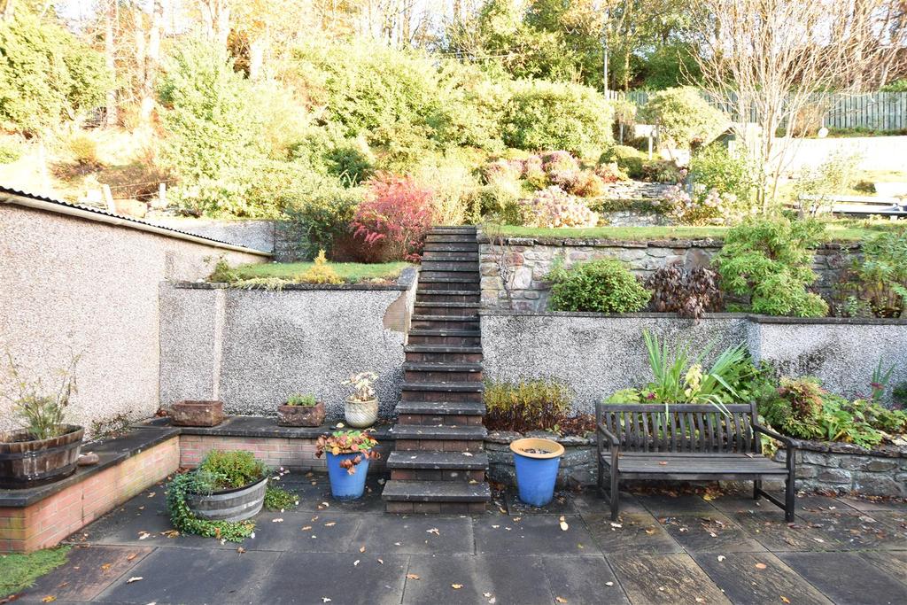 Garden 3.jpg