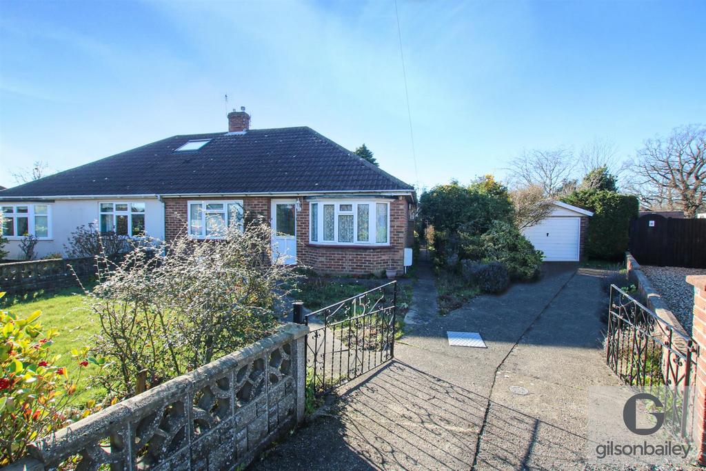 Thompson Road, Thorpe St Andrew 2 bed semidetached bungalow for sale £270,000