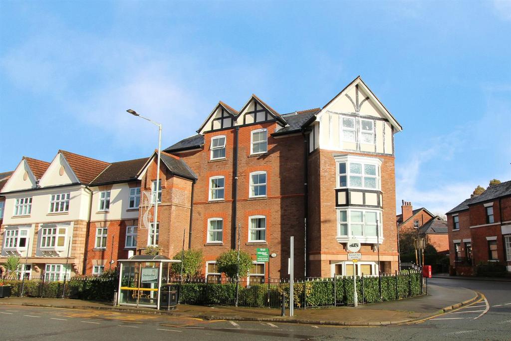 Chapel road alderley edge 2 bed apartment 375 000