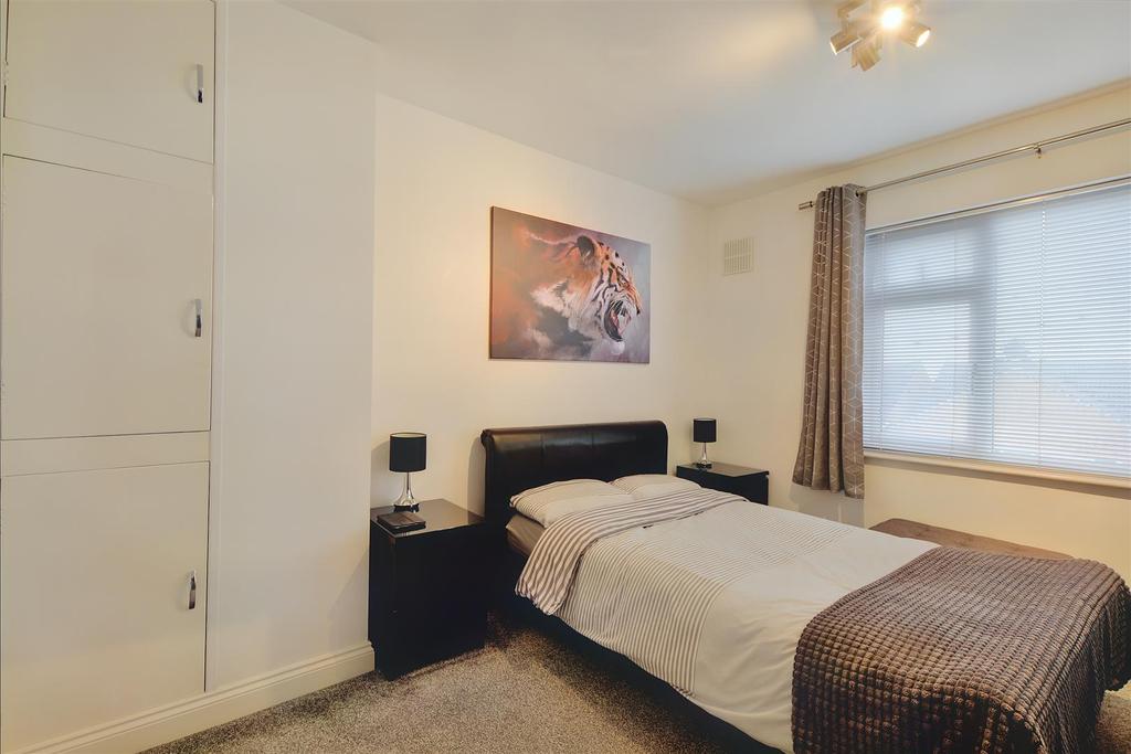 Bedroom 2.jpeg