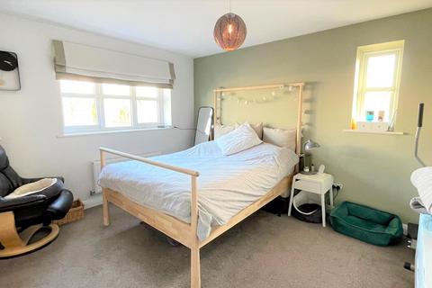 31 Dalar Aur, Llandudno Junction, LL31 9FH