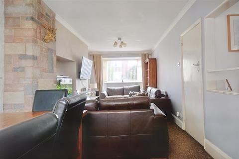 4 bedroom semi-detached house for sale, Derbyshire Drive, Ilkeston