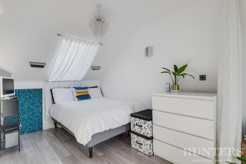 5 Sherboro Rd, London N15 6 DR, UK-6.jpg