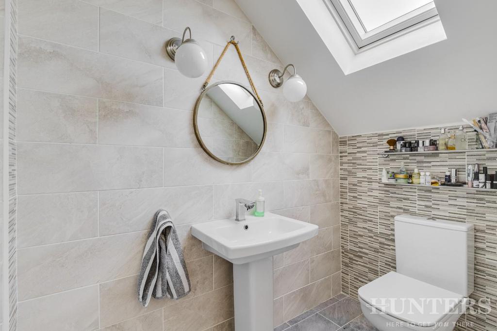 5 Sherboro Rd, London N15 6 DR, UK-1.jpg