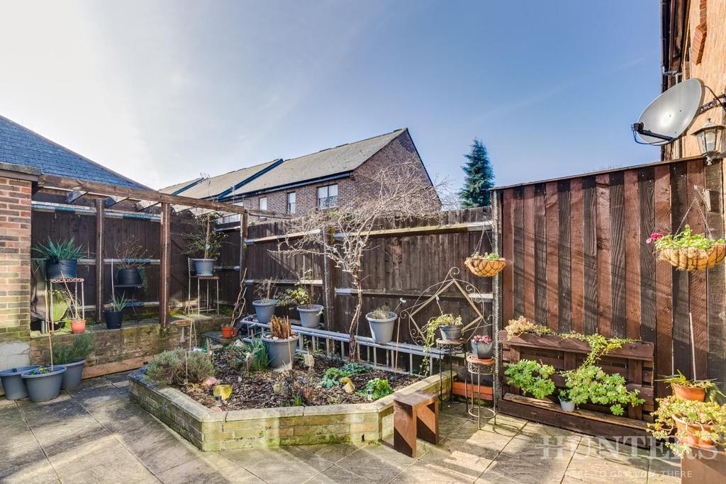 5 Sherboro Rd, London N15 6 DR, UK-22.jpg