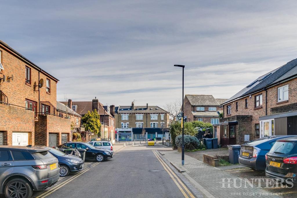 5 Sherboro Rd, London N15 6 DR, UK-30.jpg