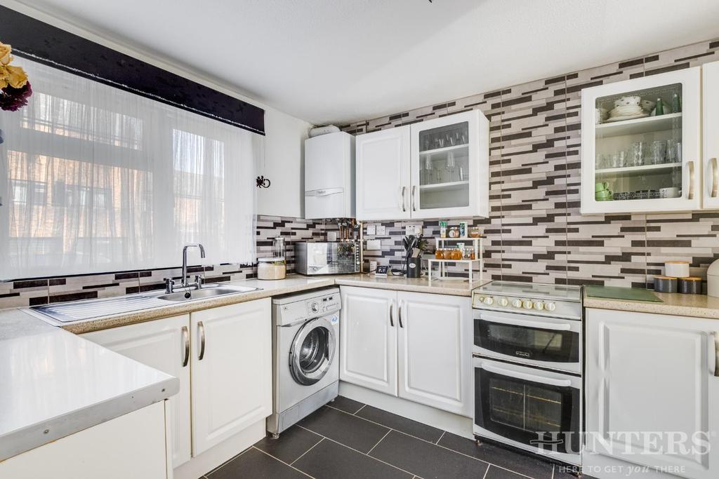 5 Sherboro Rd, London N15 6 DR, UK-15.jpg