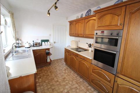 17 Ashdene, Leeds, LS12 5QR