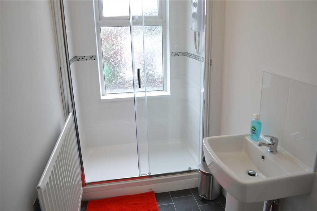 Bloxwich Road 1 bed in a house share to rent £475 pcm (£110 pw)