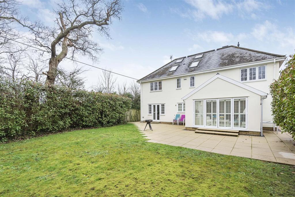Hyde End Road, Spencers Wood, Reading RG7 1DL 5 bed detached house for