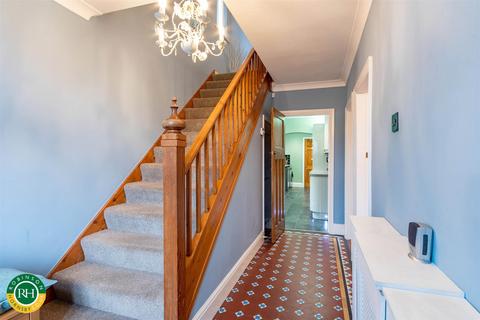 58 Chestnut Avenue, Wheatley Hills, Doncaster, DN2 5SP