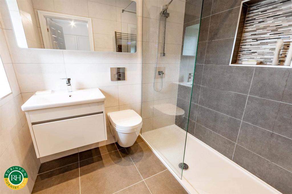 Ensuite.jpg