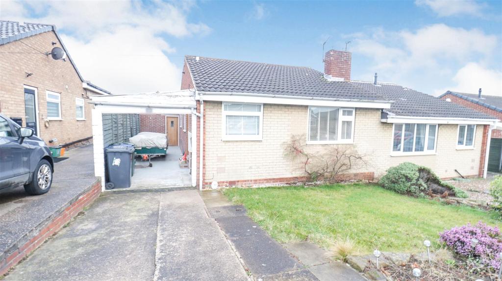 Far Moor Close, Harlington, Doncaster 1 bed semidetached bungalow £