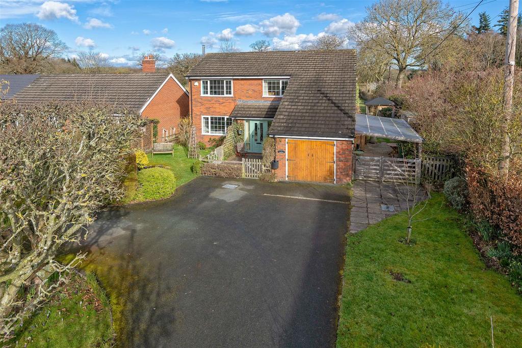 Sherwood, Vicarage Lane, Kinnerley... 4 bed detached house £475,000