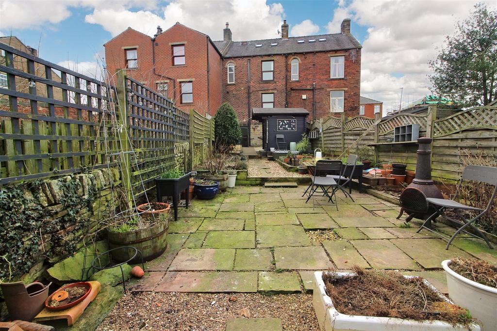 Strike Lane, Skelmanthorpe, Huddersfield HD8 9AY 1 bed terraced house