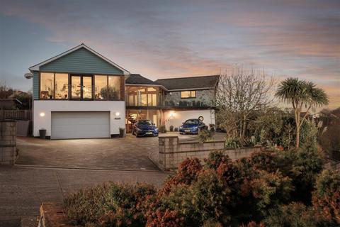 4 bedroom detached house for sale - Porthpean | South Cornwall