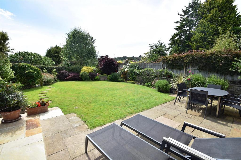 Grove Road, Coombe Dingle. 4 bed detached house £875,000