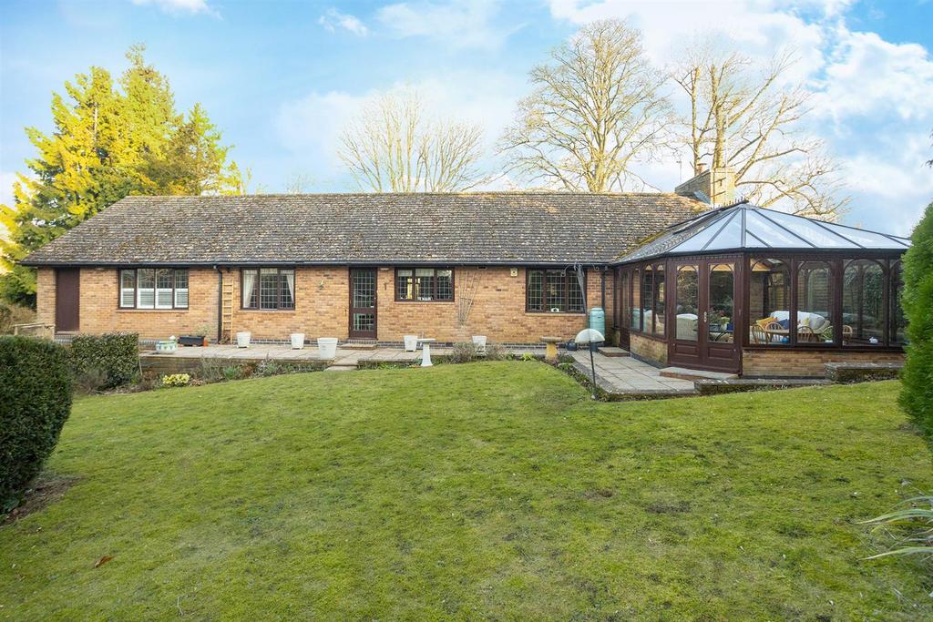 Church Lane, Dingley, Market Harborough 3 bed detached bungalow for