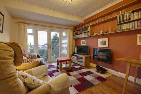 15 Melton Road, North Ferriby, HU14 3ES