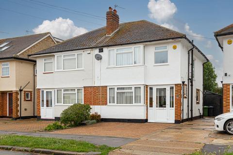 6 Fairfield Way, Epsom, KT19 0EF