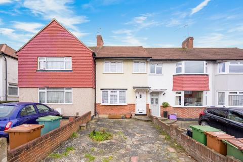 76 Lindsay Road, Worcester Park, KT4 8LE