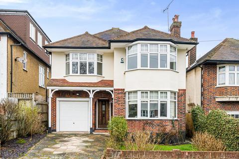 54 West Hill Way, London, N20 8QS