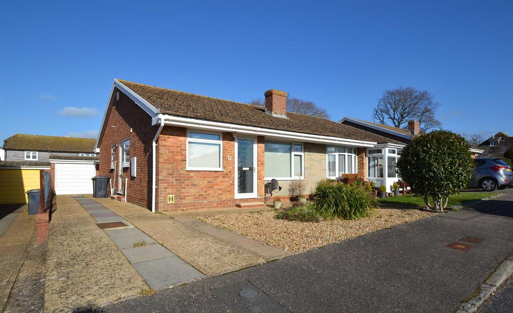 Solway, Hailsham 3 bed semidetached bungalow for sale £320,000
