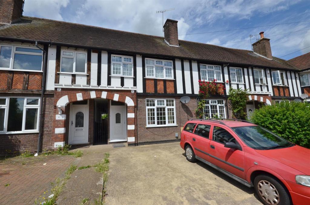 Gardenia Avenue, Luton 3 bed terraced house £1,450 pcm (£335 pw)